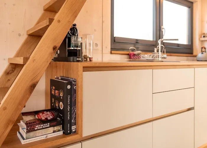 Geraeumige, Hochwertiges Hausboot Petite Mit Kamin